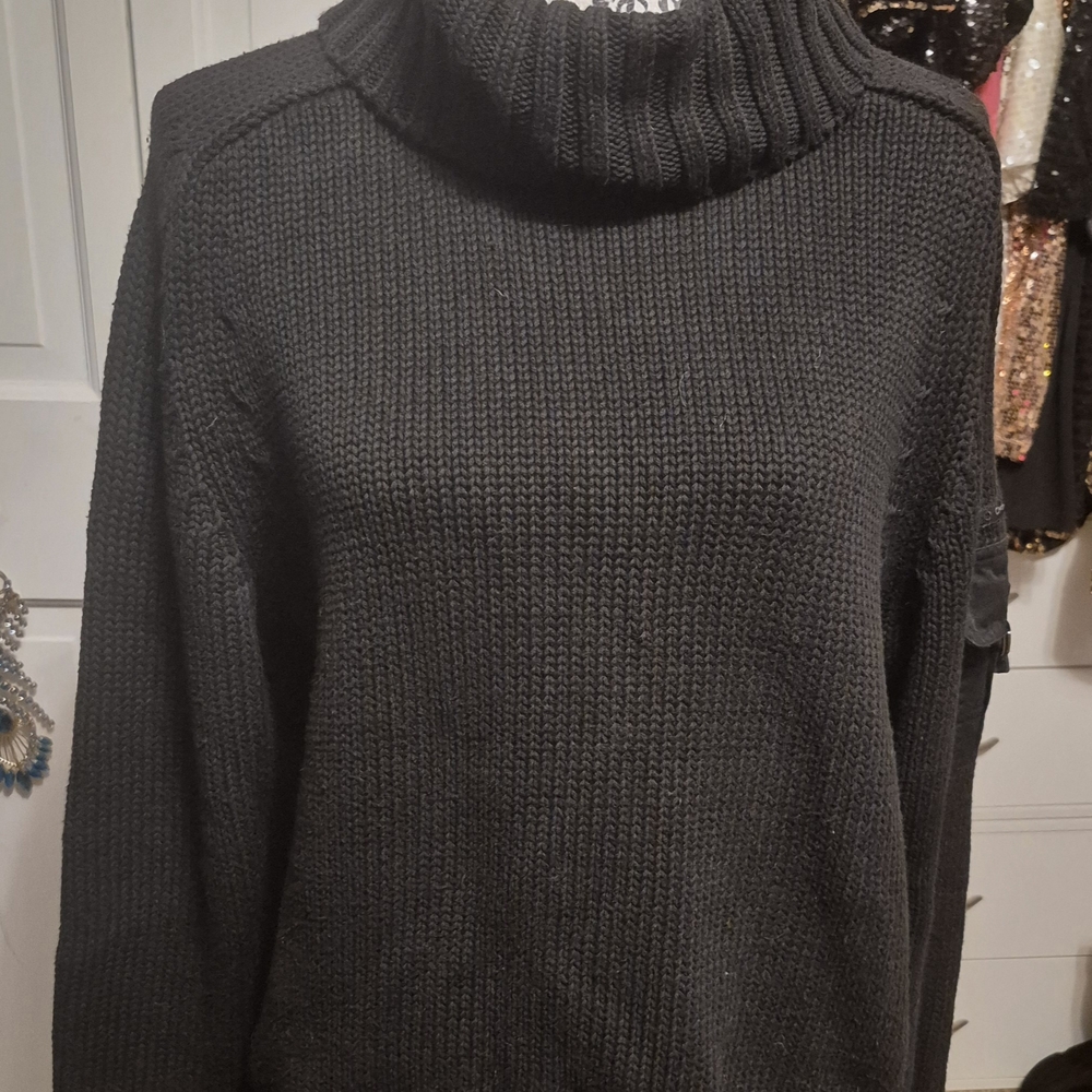 Calvin Klein Jeans Women's Black Turtleneck Sweater